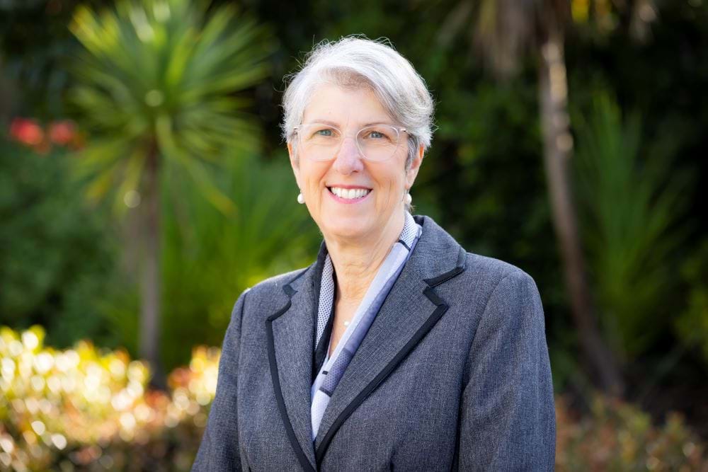 Debra Hyatt Rivervue Assistant Manager